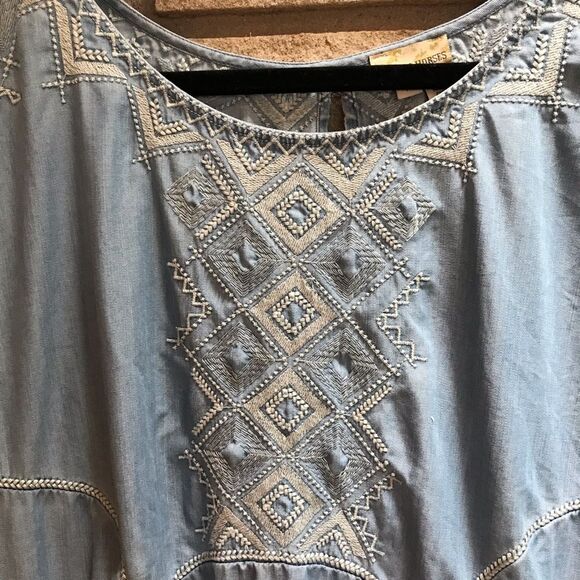 Anthropologie Holding Horses Embroidered Dress Denim Chambray Pockets Medium - Picture 11 of 14